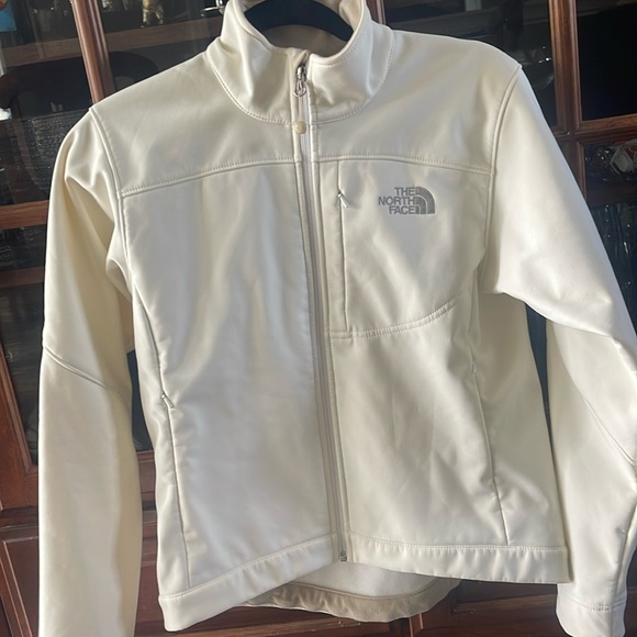 The north Face white jacket. Women small - Picture 1 of 5